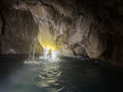 Grutas Tolantongo | Carvern