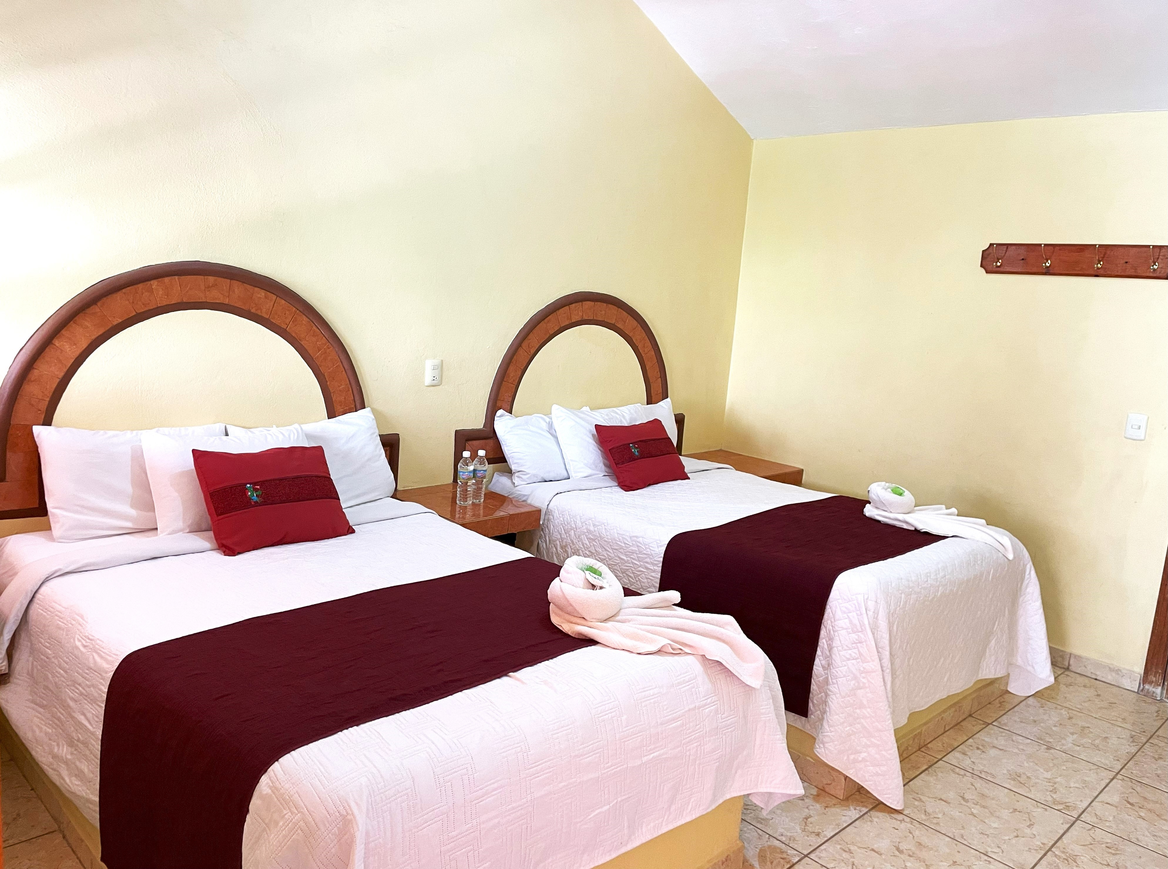Double Room | La Gruta Hotel